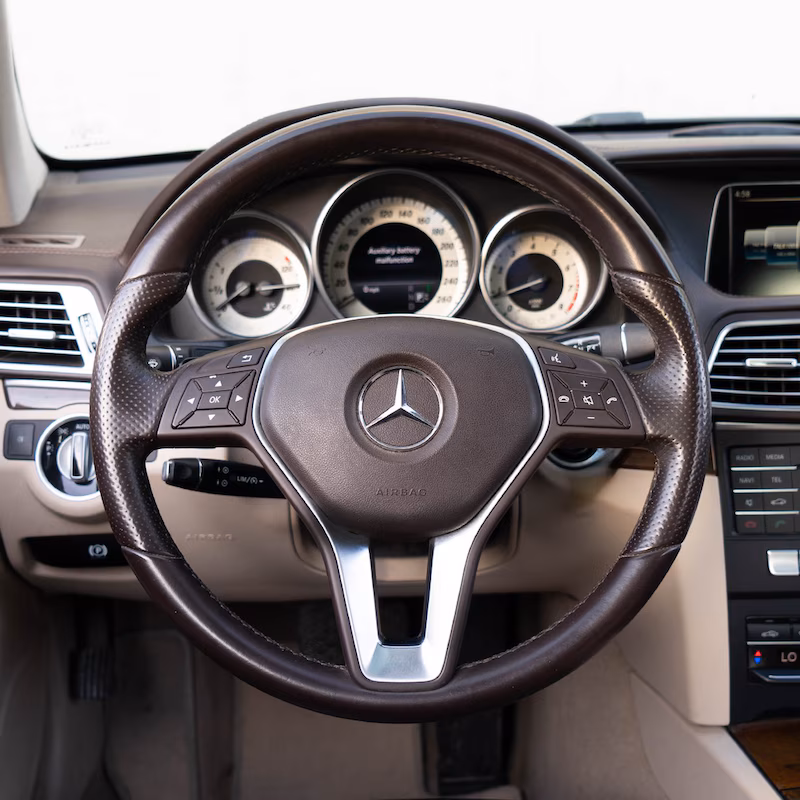 Mercedes-Benz E-Class E 200 Coupe Mercedes-Benz E-Class E 200 Coupe
